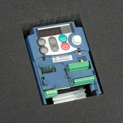 Global Industrial™ Waterproof Hard Case W/Pinch Tear Foam, 11"L x 9-11/16"W x 4-3/16"H, Black -Containers & Organizers Sales Store 493398 13