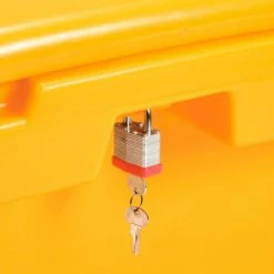 Global Industrial™ Lockable Outdoor Storage Container, 42"Lx29"Wx30"H, 11 Cu. Ft., Yellow -Containers & Organizers Sales Store B2050615 04