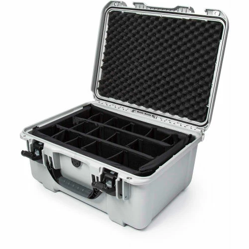 Nanuk 933 Series Airtight Watertight Case w/Dividers 933-2005 19-7/8"L x 16-1/8"W x 10-1/8"H Silver 3 Nanuk 933 Series Airtight Watertight Case w/Dividers 933-2005 19-7/8"L x 16-1/8"W x 10-1/8"H Silver - Image 3