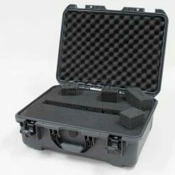Nanuk 940 Case w/Foam, 21-11/16"L x 16-7/8"W x 8-1/2"H, Graphite